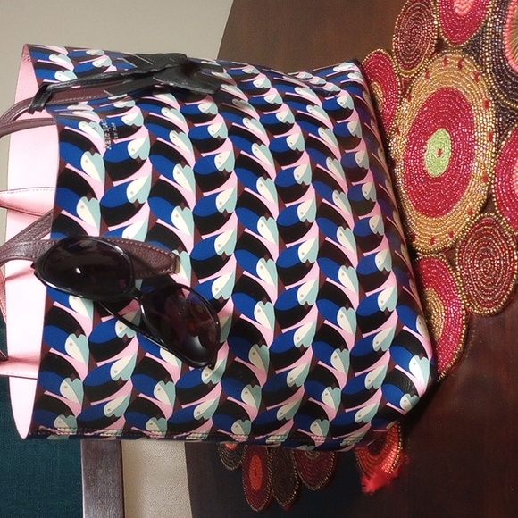 Kate Spade Love Birds Reversible Tote Bag - Picture 12 of 17